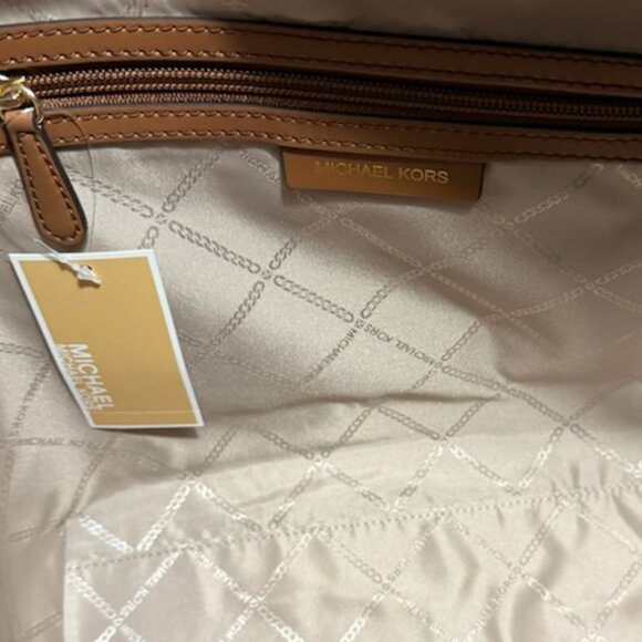 MK KORS Pebbled All Leather Tote-RARE Chain Tote-Brand New With Tags - Picture 4 of 6